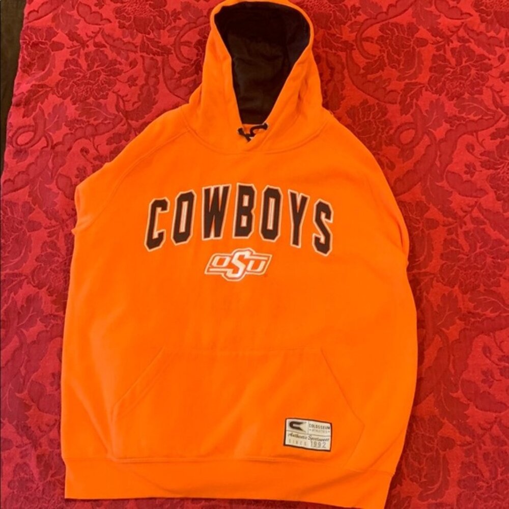 Pullover Hoodie with Cowboys
